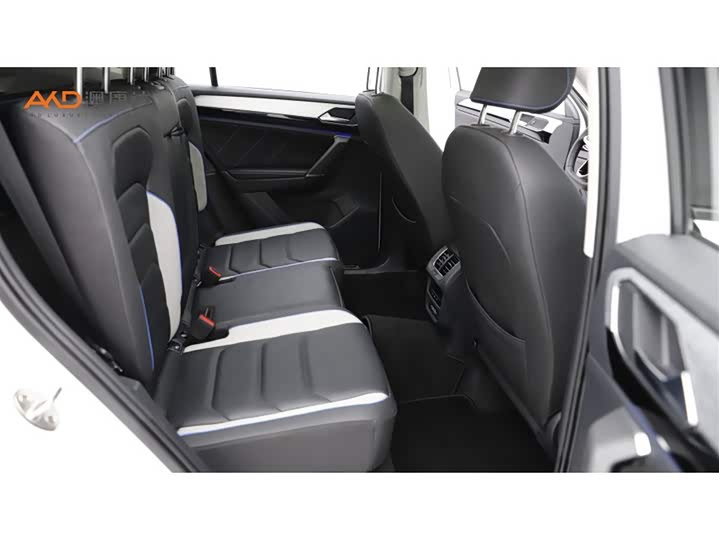 Фото 8 - Volkswagen Tayron GTE Hybrid