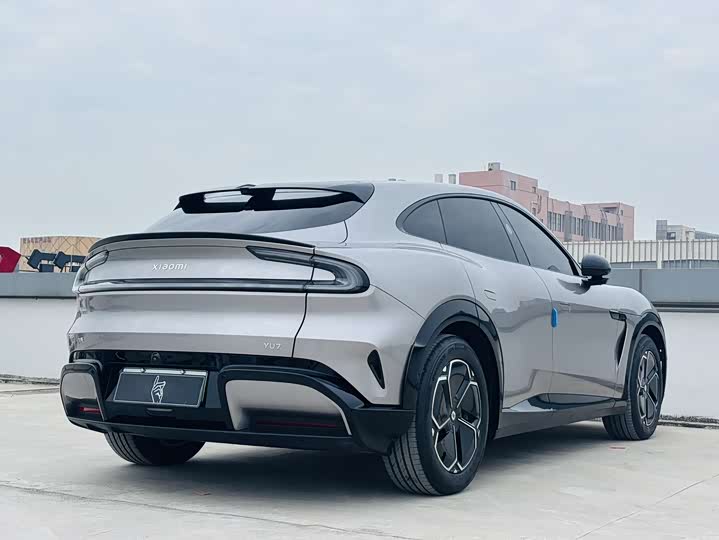 Фото 9 - Xiaomi YU7