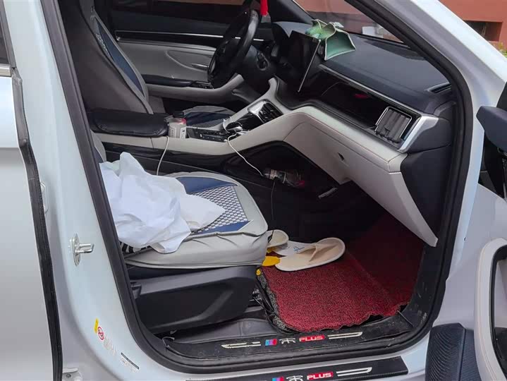 Фото 8 - BYD Song Plus Hybrid/EV