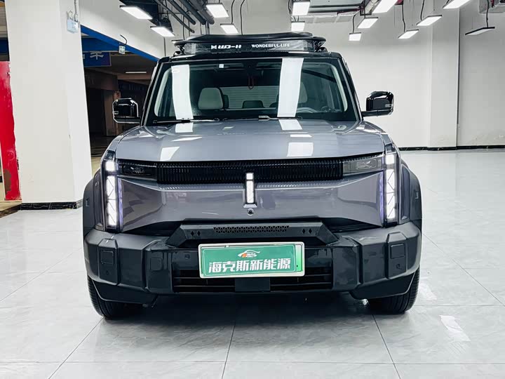 Фото 2 - Chery iCar 03