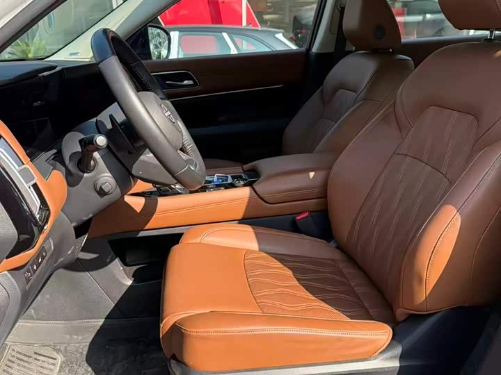 Фото 9 - Nissan Pathfinder