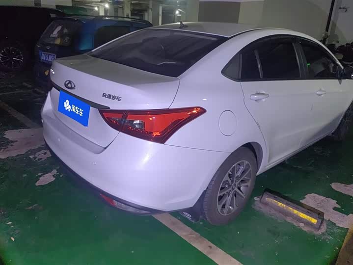 Фото 3 - Chery Arrizo 5