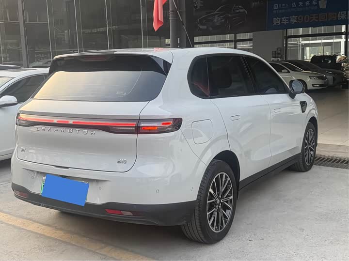 Фото 9 - Leapmotor B10