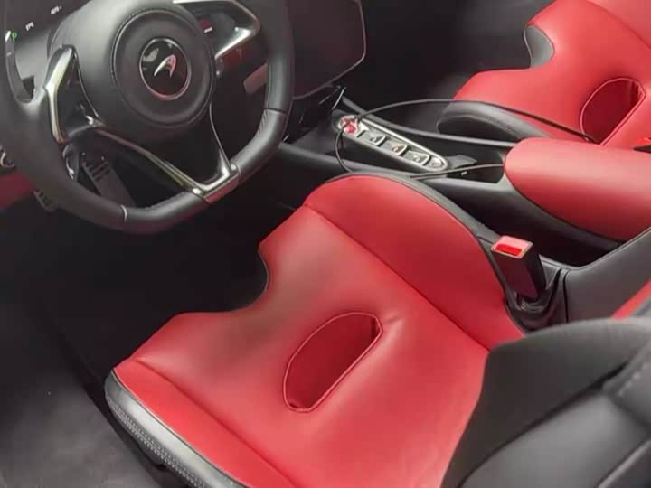 Фото 6 - McLaren Artura