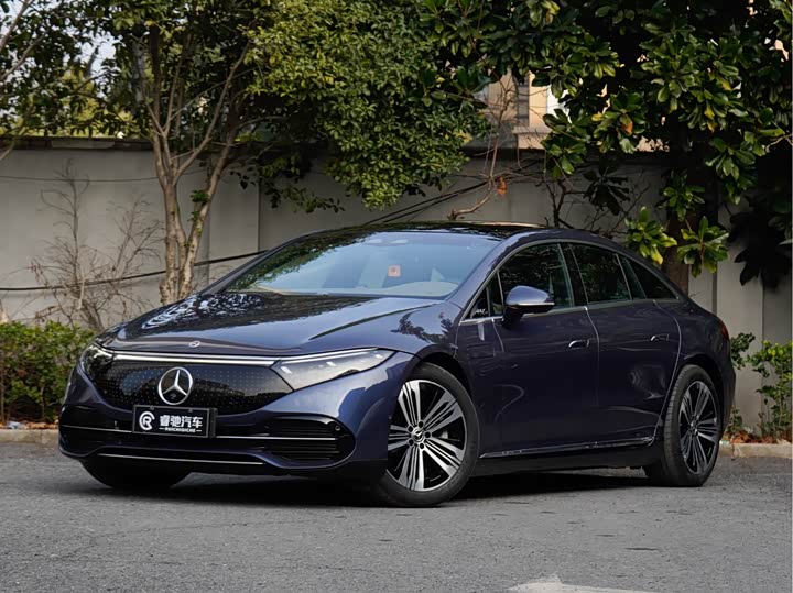 Фото 1 - Mercedes-Benz EQS