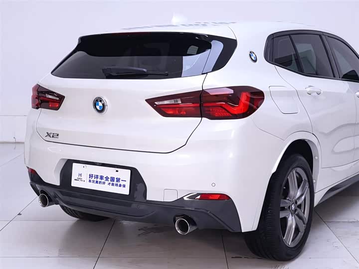Фото 8 - BMW X2