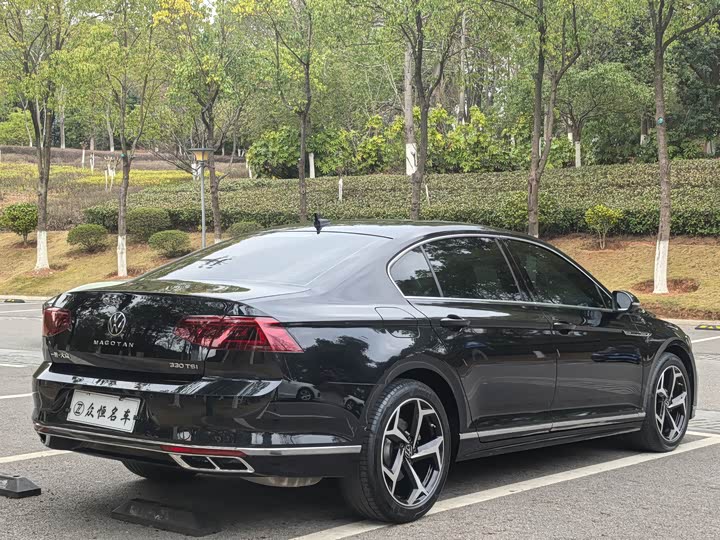 Фото 4 - Volkswagen Magotan