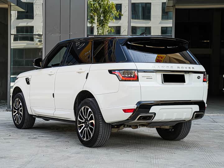 Фото 4 - Land Rover Range Rover Sport