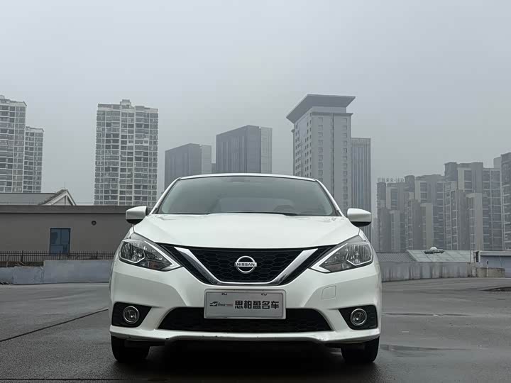 Фото 2 - Nissan Sylphy