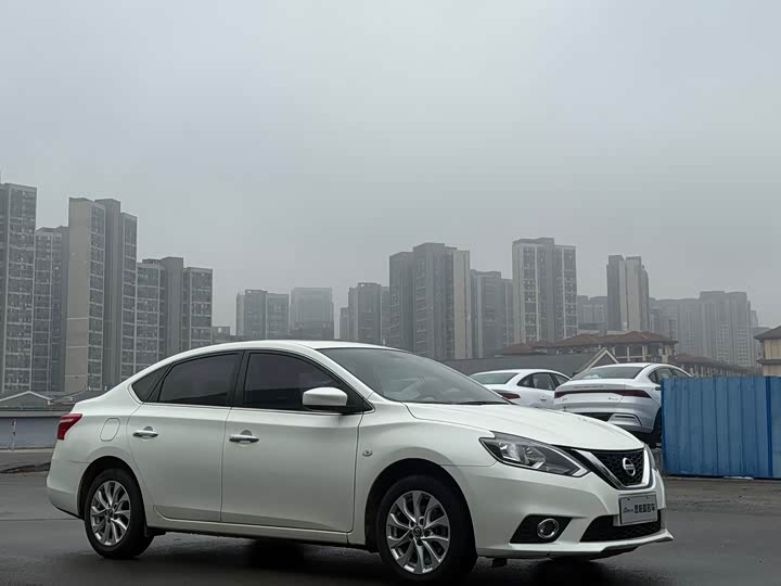 Фото 3 - Nissan Sylphy
