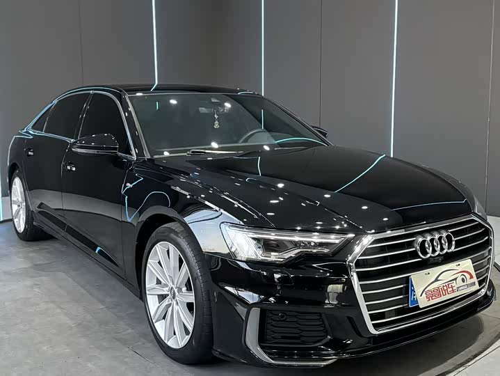 Фото 3 - Audi A6L