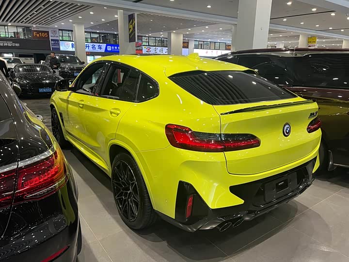 Фото 4 - BMW X4 M
