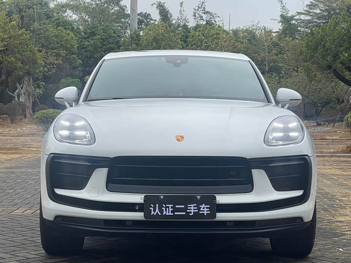 Фото 2 - Porsche Macan