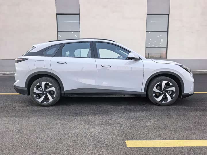 Фото 4 - BAIC Arcfox Alpha T5