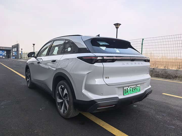 Фото 7 - BAIC Arcfox Alpha T5