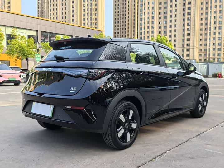 Фото 7 - BYD Dolphin