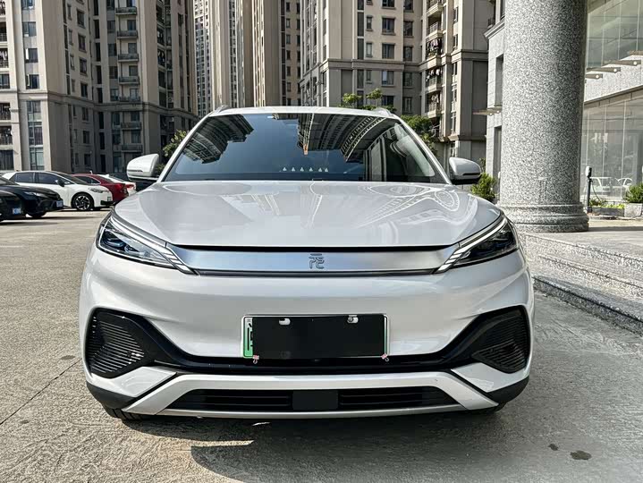 Фото 2 - BYD Yuan Plus