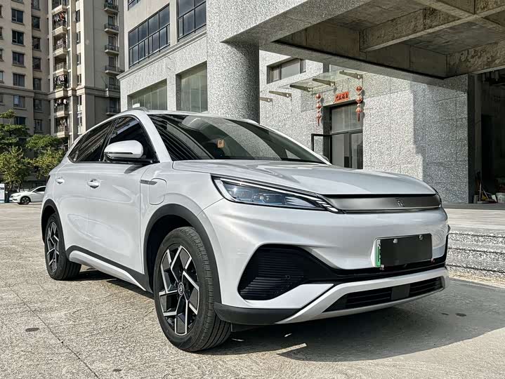 Фото 3 - BYD Yuan Plus