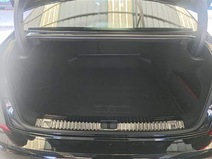 Фото 4 - Volkswagen Passat