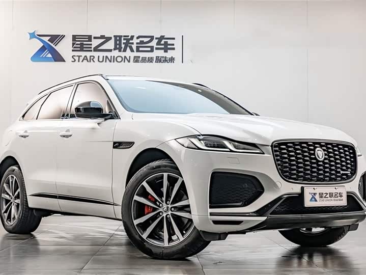 Фото 4 - Jaguar F-Pace