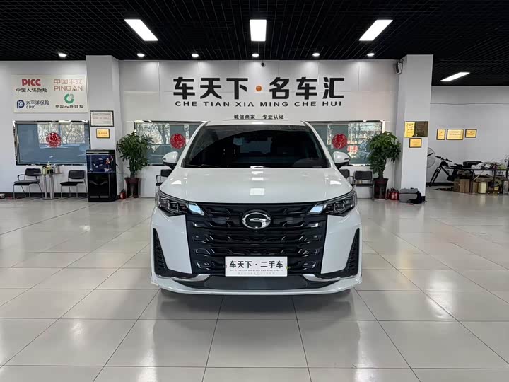 Фото 2 - GAC Trumpchi M6