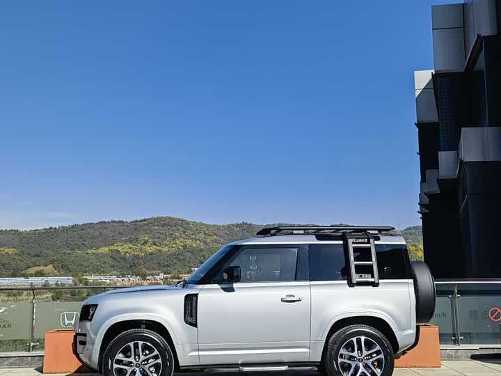 Фото 3 - Land Rover Defender