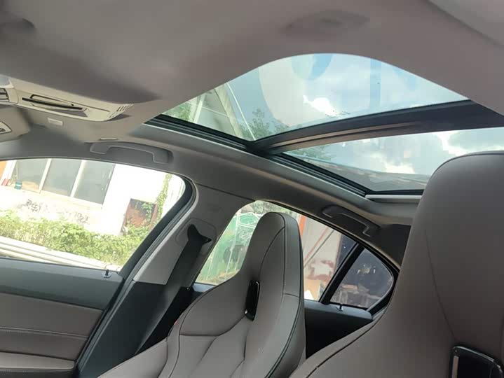 Фото 9 - BMW 1 Series