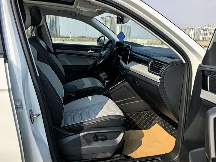 Фото 2 - Volkswagen Tayron