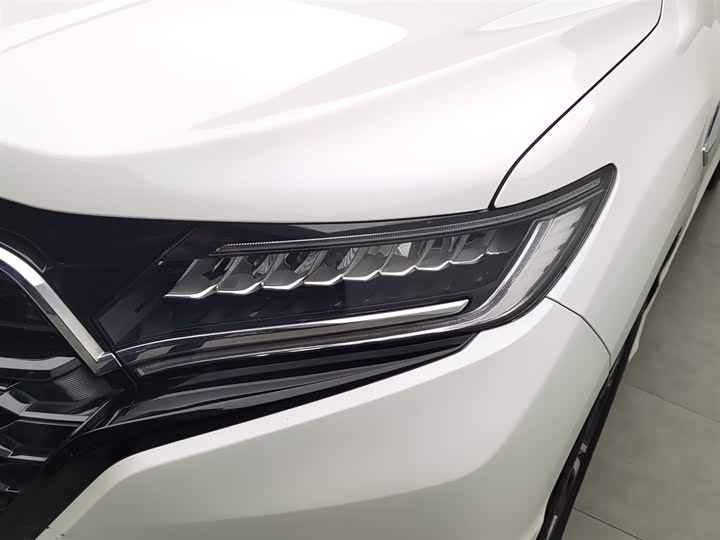 Фото 7 - Honda UR-V