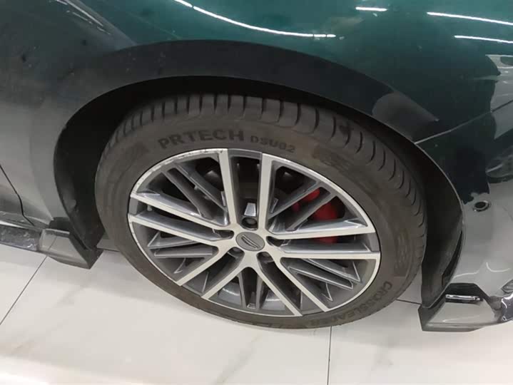 Photo 6 - Geely Preface