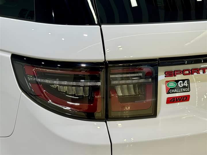 Фото 9 - Land Rover Discovery Sport