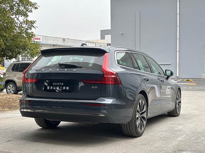 Фото 6 - Volvo V60