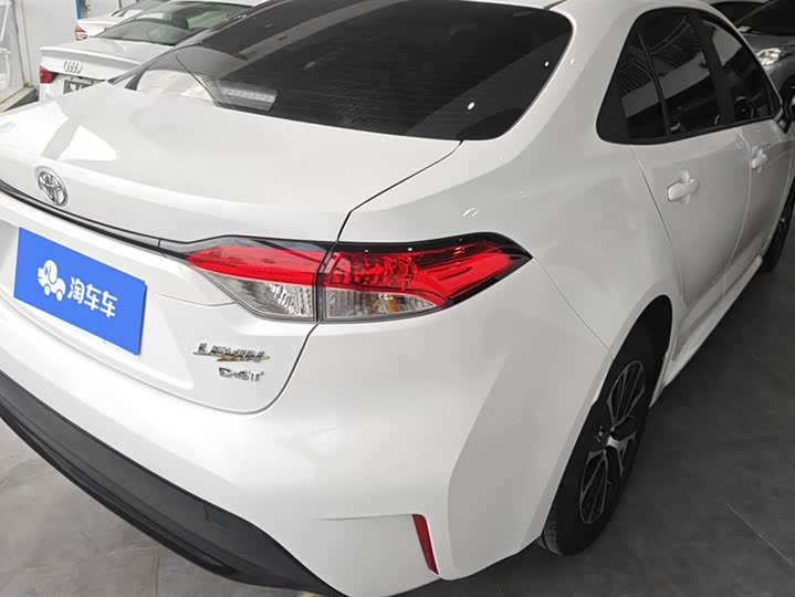 Фото 3 - Toyota Levin