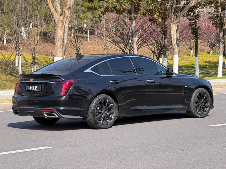 Фото 4 - Cadillac CT5