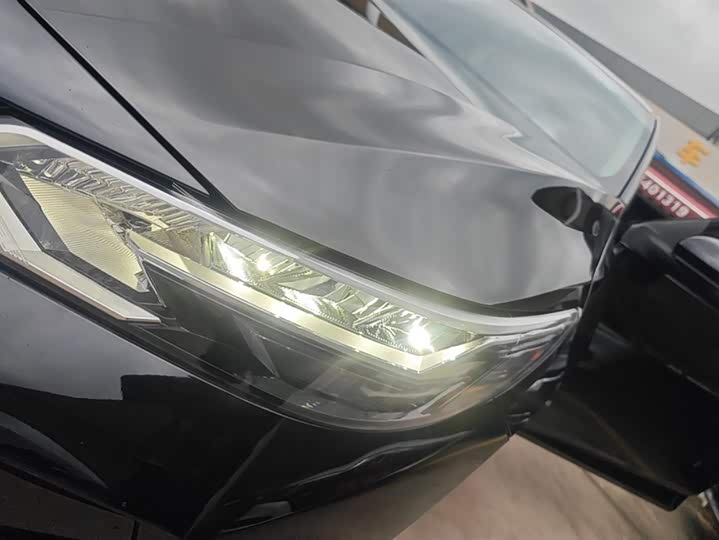 Фото 5 - Nissan Sylphy