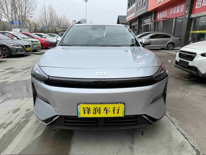 Фото 2 - Geely Galaxy L6