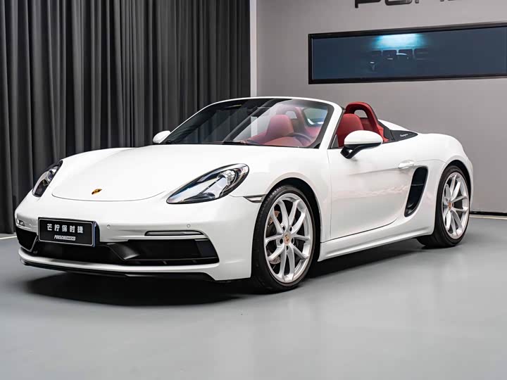 Фото 1 - Porsche 718