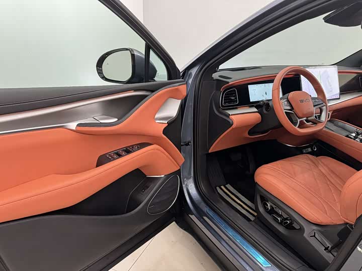 Фото 4 - BYD Sea Lion 07 EV