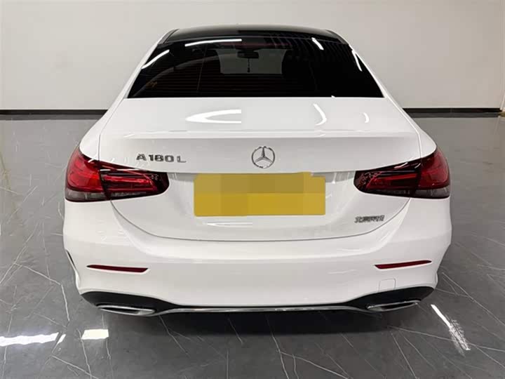 Фото 5 - Mercedes-Benz A-Class