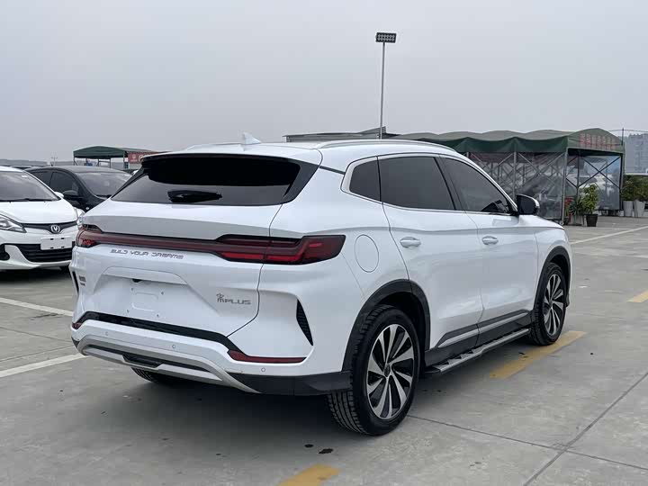 Фото 3 - BYD Song Plus Hybrid/EV