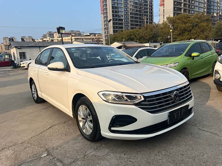 Фото 3 - Volkswagen Lavida