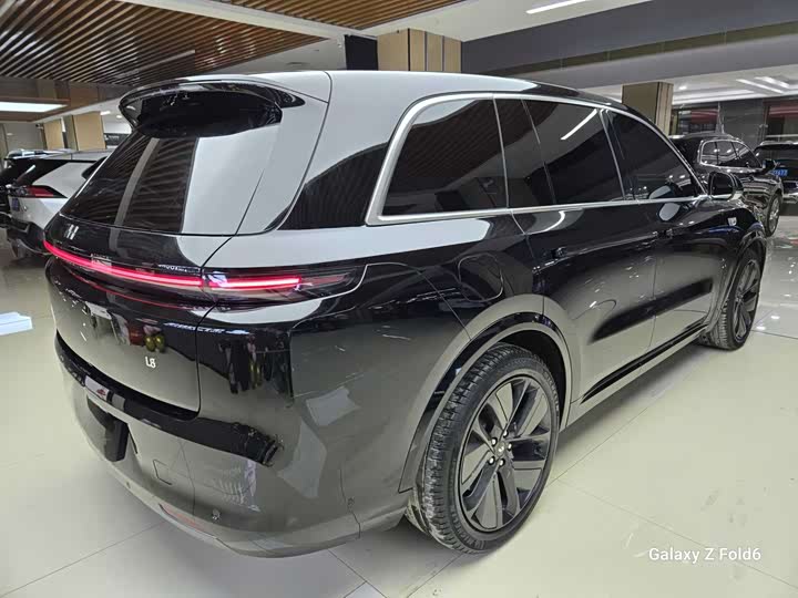 Фото 6 - LiXiang L8