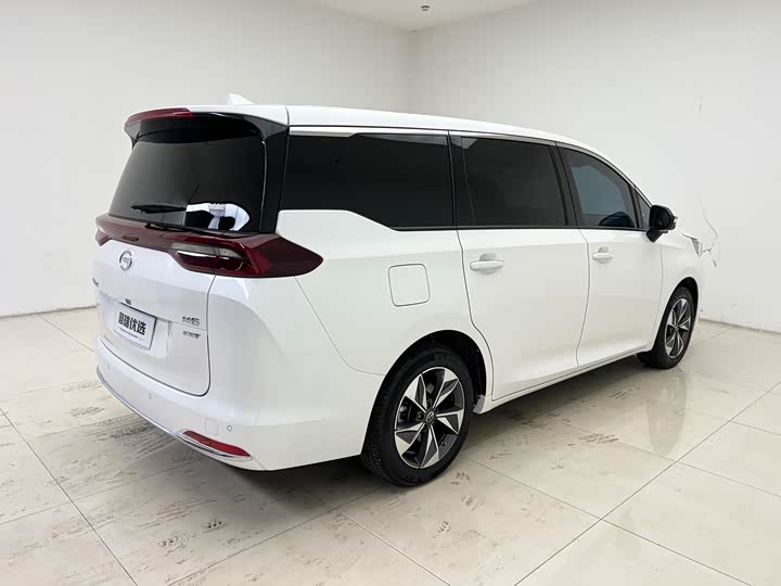 Фото 6 - GAC Trumpchi M6