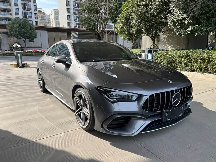 Фото 2 - Mercedes-Benz CLA-Class AMG