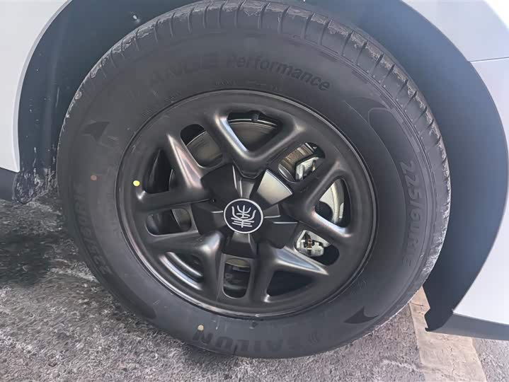 Фото 6 - BYD Qin Plus