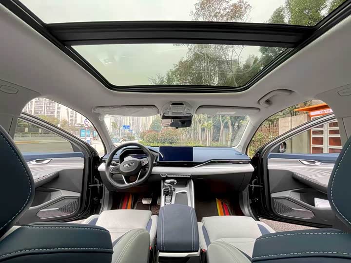 Фото 6 - Geely Preface