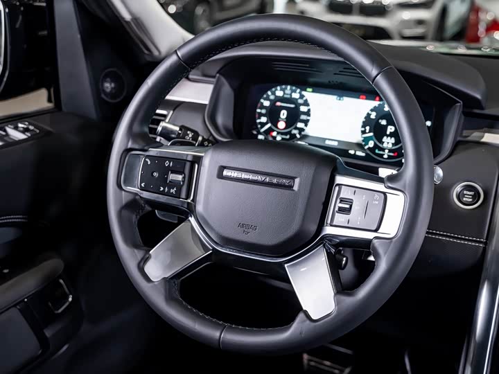 Фото 9 - Land Rover Discovery