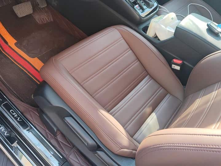 Фото 9 - Honda CR-V