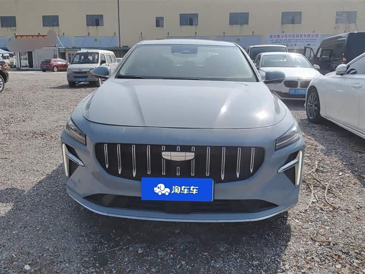 Фото 2 - Geely Preface L