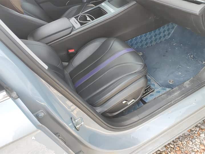 Фото 8 - Geely Preface L